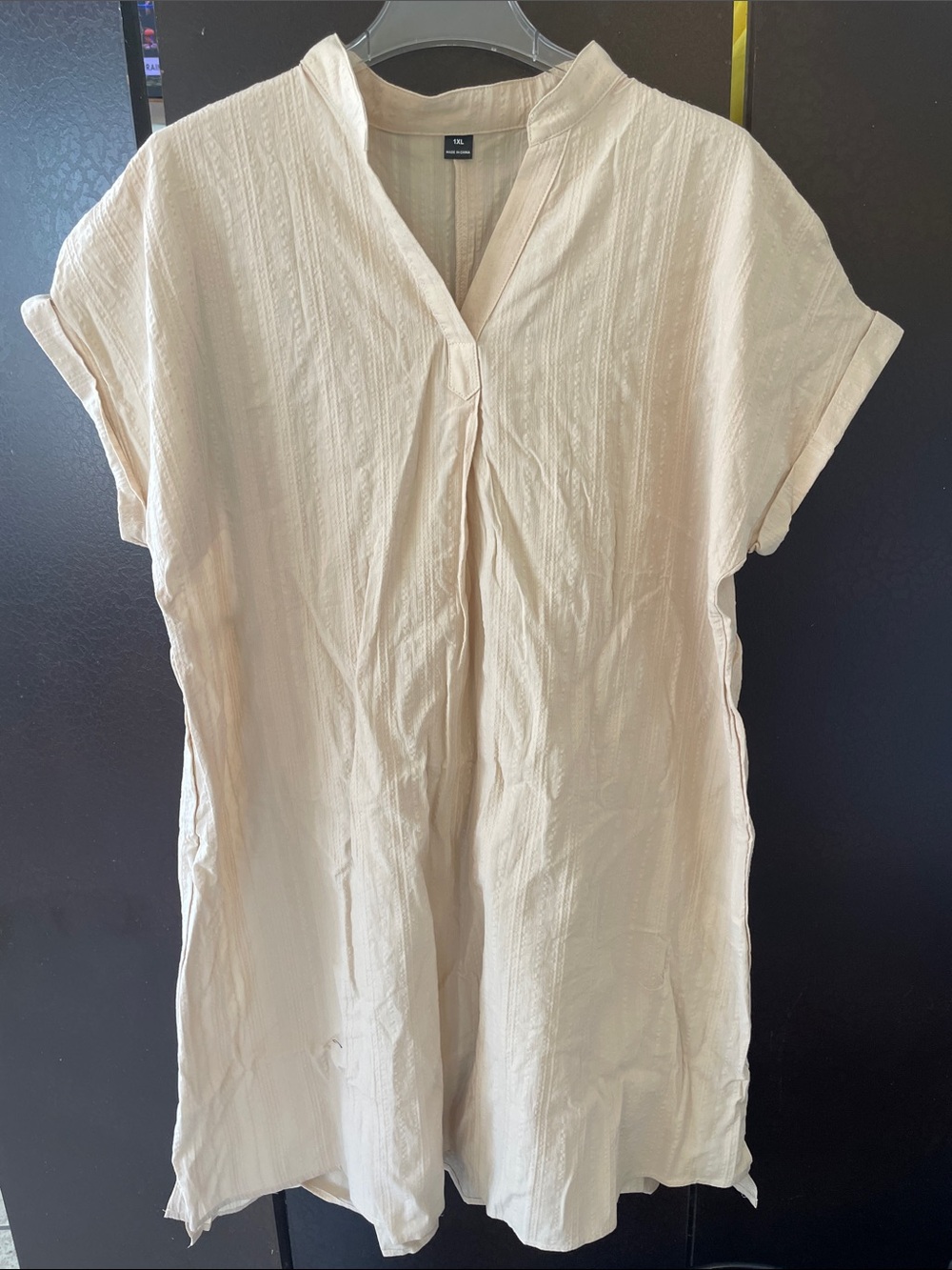 SHEIN Light Cream Textured Split-Neck dress